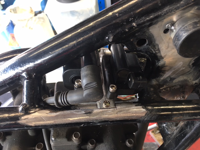 Compact ignition coils on custom made bracket